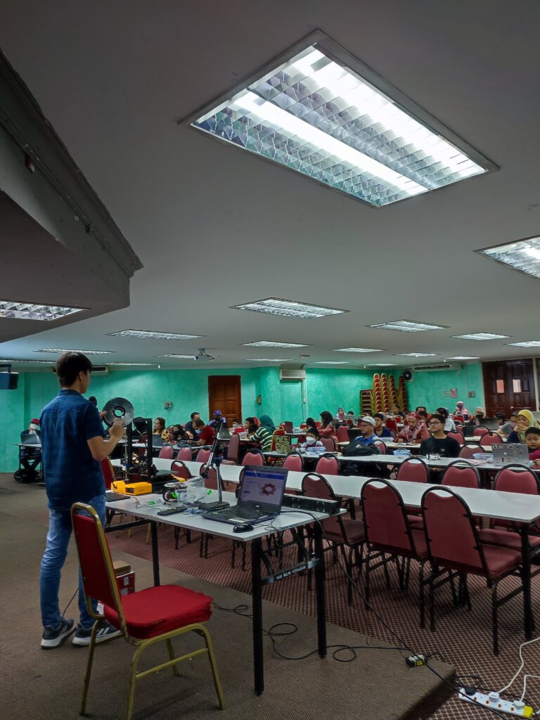 Bengkel Robotik Kota Samarahan